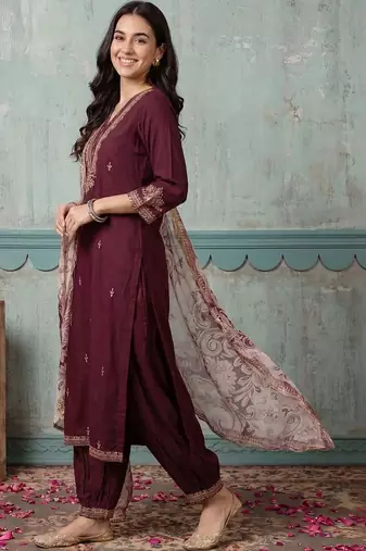 women ethnic motifs embroidered regular thread work kurta with patiala & with dupatta
