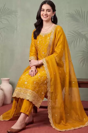 women ethnic motifs embroidered regular thread work kurta with trousers & with dupatta
