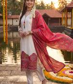 women ethnic motifs printed regular kurta with trousers & with dupatta
