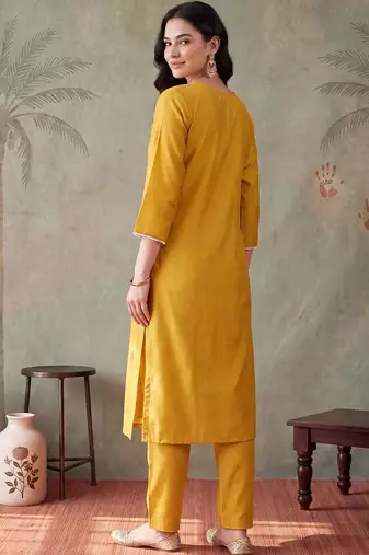 women ethnic motifs embroidered regular thread work kurta with trousers & with dupatta