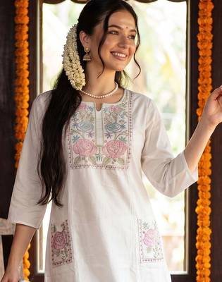 women floral embroidered regular thread work cotton kurta with trousers 2