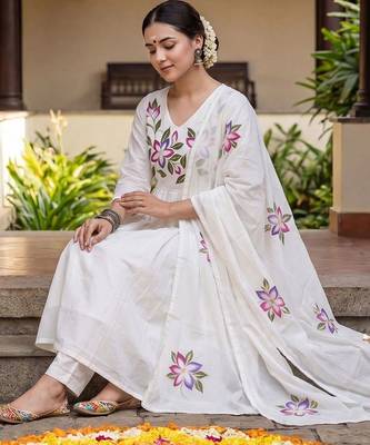 women floral printed empire cotton kurta with trousers & with dupatta 1