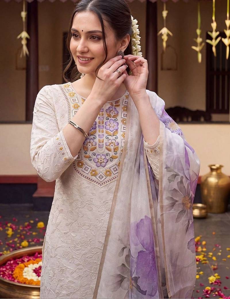 women floral embroidered regular thread work cotton kurta with trousers & with dupatta
