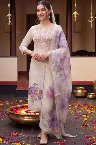 women floral embroidered regular thread work cotton kurta with trousers & with dupatta