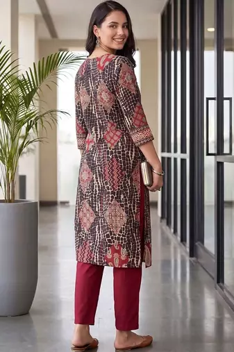 women ethnic motifs printed regular cotton kurta with trousers
