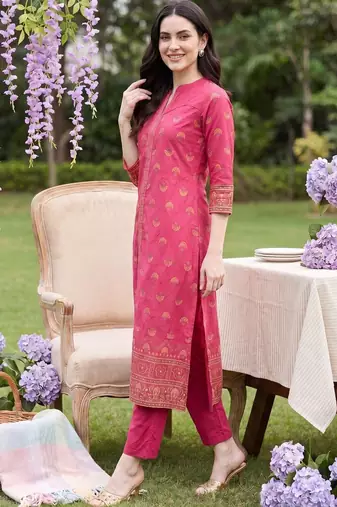 women ethnic motifs printed regular cotton kurta with trousers