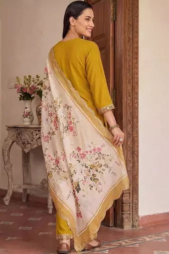 women ethnic motifs embroidered regular thread work kurta with trousers & with dupatta