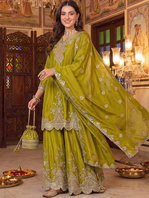 women ethnic motifs embroidered regular kurta with sharara & with dupatta 1