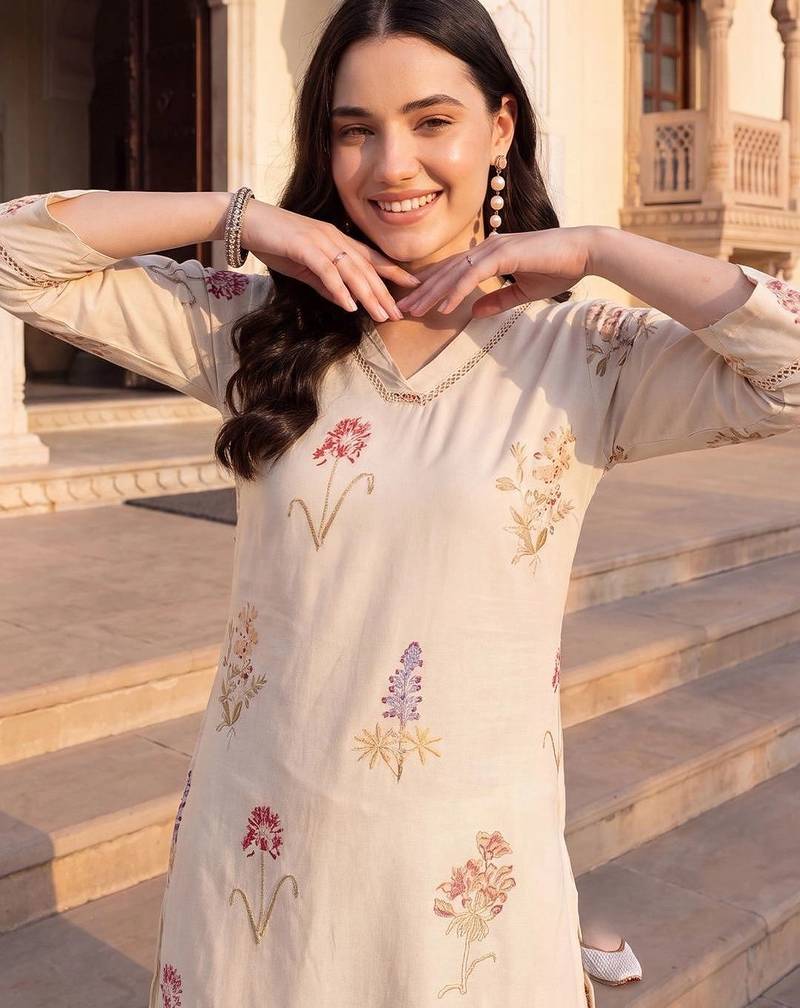 women floral printed regular thread work kurta with dhoti pants