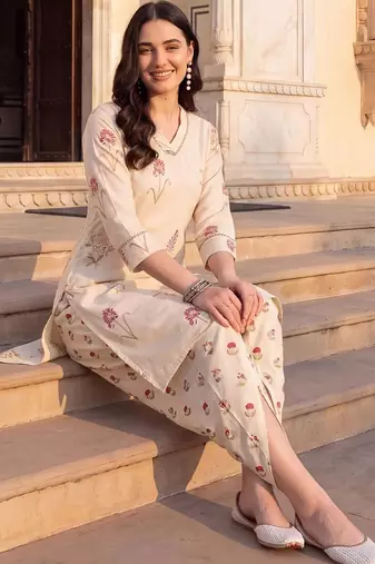 women floral printed regular thread work kurta with dhoti pants