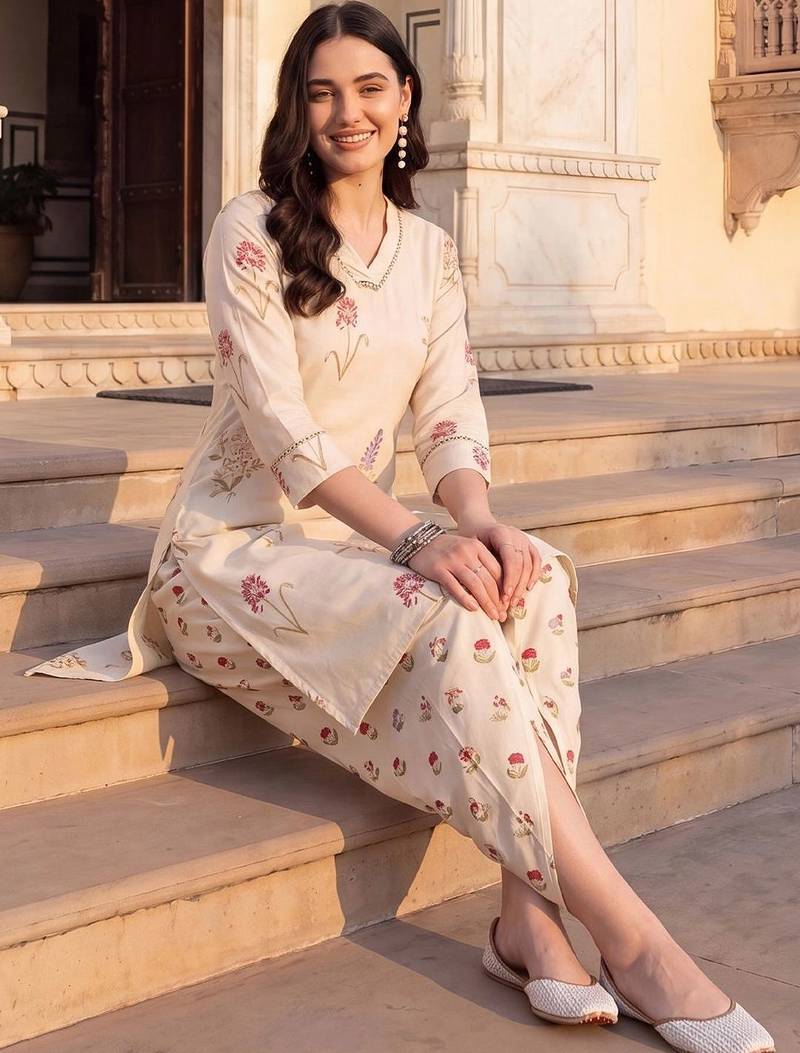 women floral printed regular thread work kurta with dhoti pants