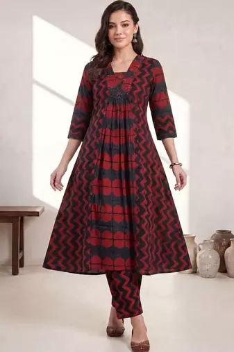 women printed empire cotton kurta with trousers