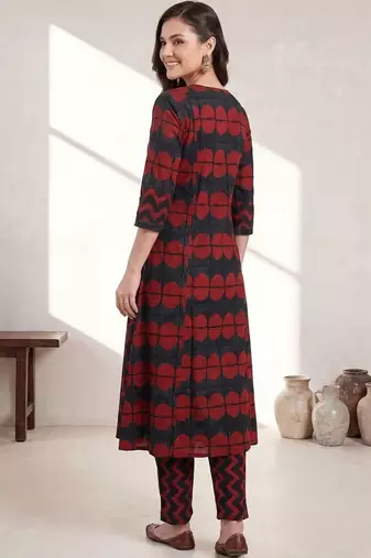 women printed empire cotton kurta with trousers