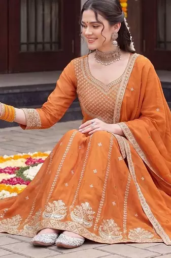 women ethnic motifs embroidered regular thread work kurta with sharara & with dupatta
