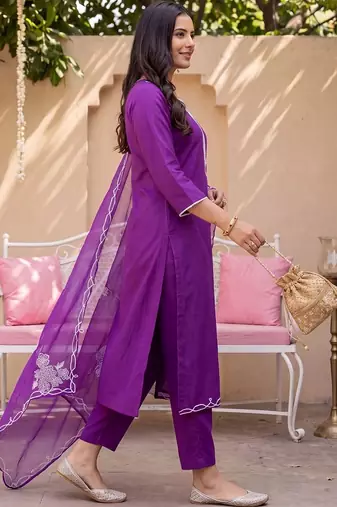 women ethnic motifs embroidered regular thread work liva kurta with trousers & with dupatta