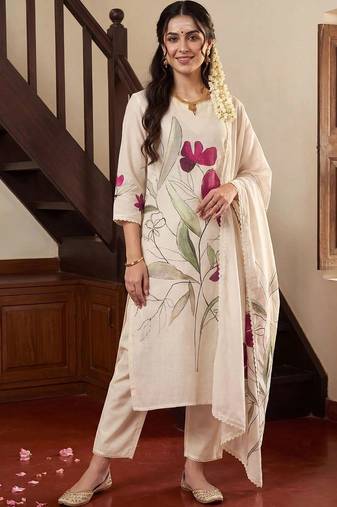 women floral printed regular kurta with trousers & with dupatta