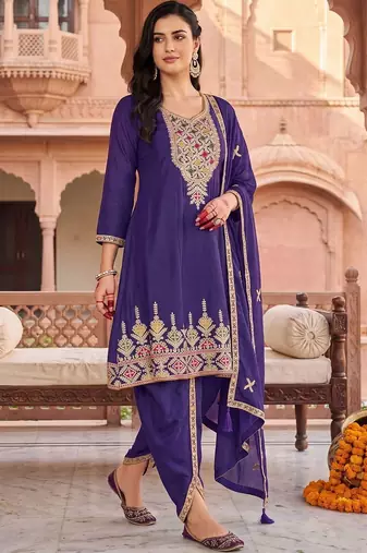 women ethnic motifs thread work kurta with patiala & dupatta