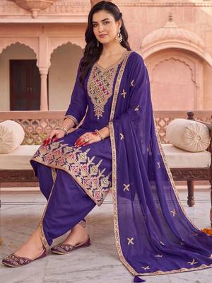 women ethnic motifs thread work kurta with patiala & dupatta 2