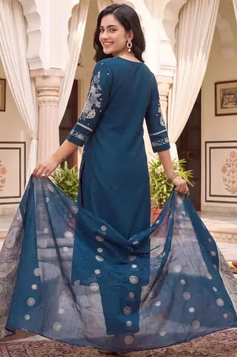 women ethnic motifs embroidered regular kurta with trousers & with dupatta