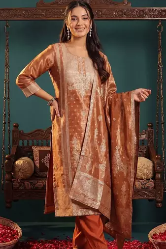 women ethnic motifs regular kurta with trousers & with dupatta