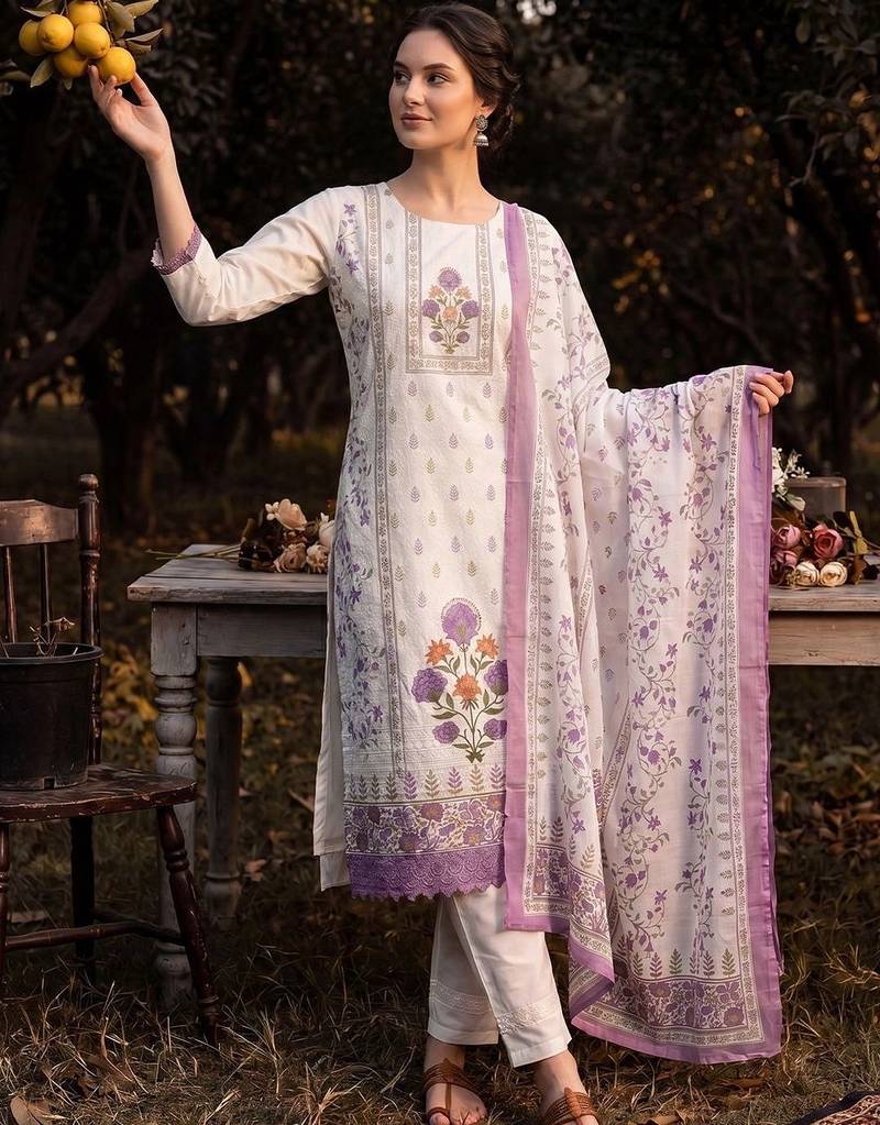 women floral printed regular cotton kurta with trousers & with dupatta