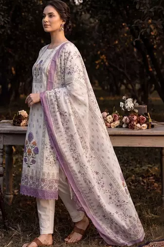 women floral printed regular cotton kurta with trousers & with dupatta