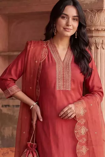 women ethnic motifs embroidered regular thread work kurta with trousers & with dupatta