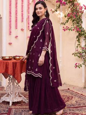 women ethnic motifs embroidered regular thread work kurta with sharara & with dupatta 5