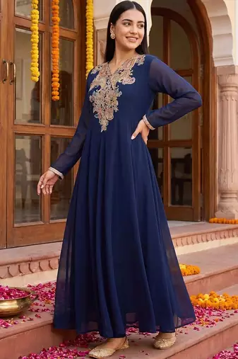 women ethnic motifs embroidered regular thread work kurta