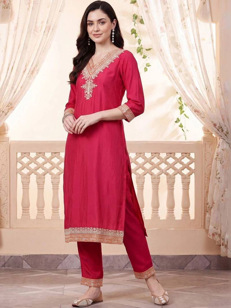 women ethnic motifs embroidered regular thread work kurta with trousers