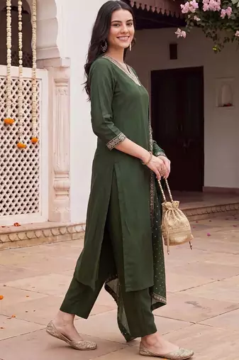 women ethnic motifs embroidered regular sequinned kurta with trousers & with dupatta