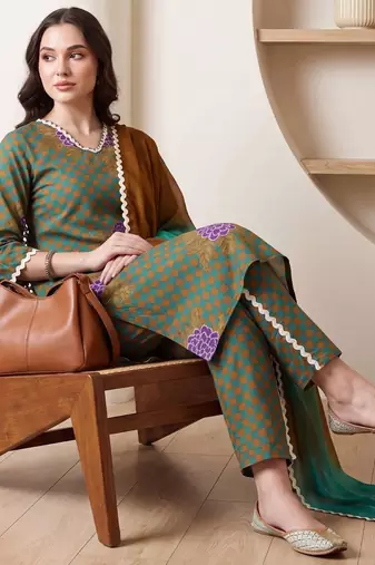women ethnic motifs printed regular cotton kurta with trousers & with dupatta