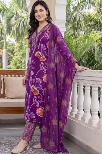 women floral printed regular thread work cotton kurta with trousers & with dupatta