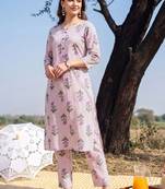 women printed regular cotton kurta with trousers