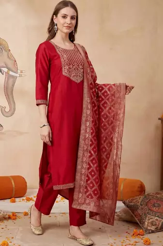 women ethnic motifs embroidered regular thread work kurta with trousers & with dupatta