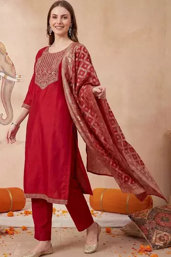 women ethnic motifs embroidered regular thread work kurta with trousers & with dupatta