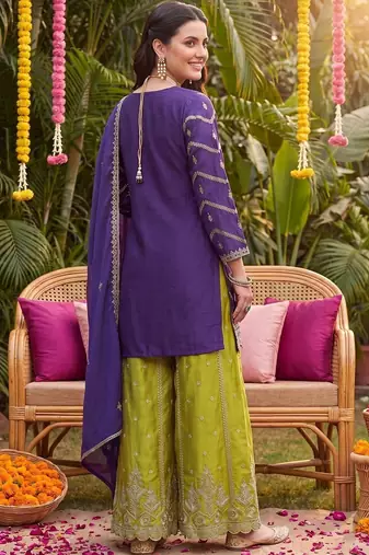 women ethnic motifs embroidered regular kurta with palazzos & with dupatta