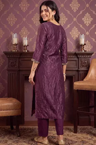 women ethnic motifs embroidered regular thread work kurta with trousers