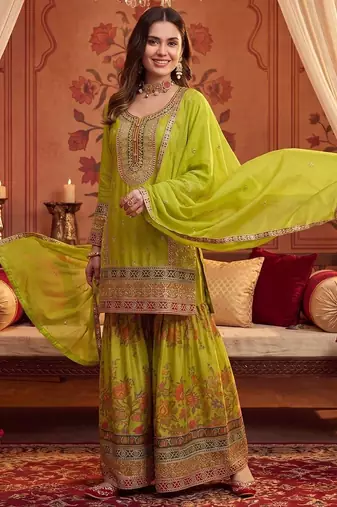 women floral embroidered regular kurta with sharara & with dupatta