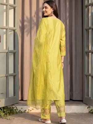 women ethnic motifs embroidered regular thread work liva kurta with trousers & with dupatta 5