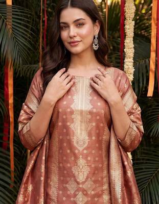 women ethnic motifs regular kurta with trousers & with dupatta 6