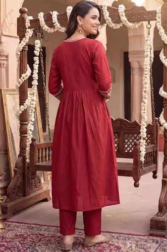 women empire thread work liva kurta with trousers