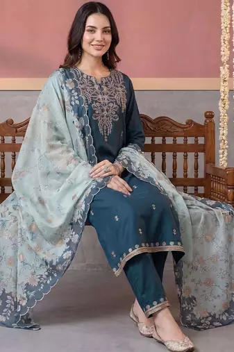 women ethnic motifs embroidered regular thread work kurta with trousers & with dupatta