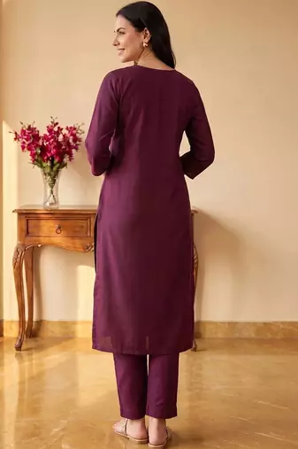 women ethnic motifs embroidered regular thread work kurta with trousers & with dupatta