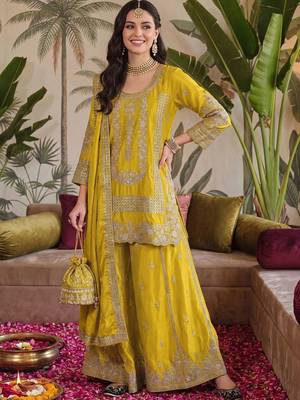 women ethnic motifs embroidered regular kurta with sharara & with dupatta 6