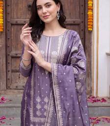 women ethnic motifs regular kurta with trousers & with dupatta