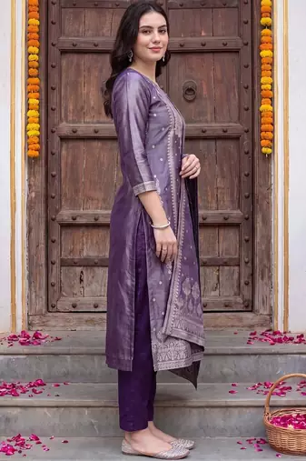 women ethnic motifs regular kurta with trousers & with dupatta
