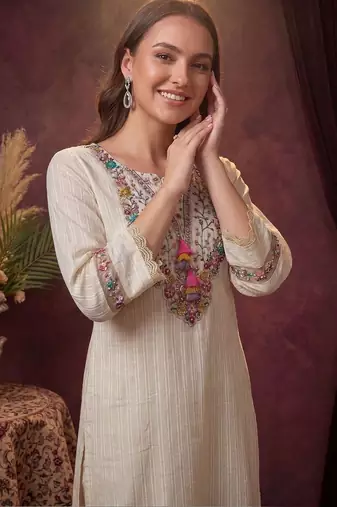 women ethnic motifs regular thread work cotton kurta with trousers & with dupatta