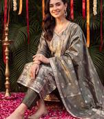 women ethnic motifs regular kurta with trousers & with dupatta