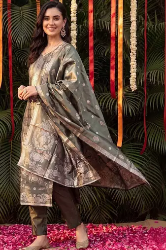 women ethnic motifs regular kurta with trousers & with dupatta